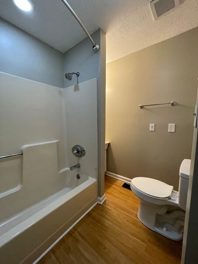 Building Photo - Where the city is your backyard! First Mon...