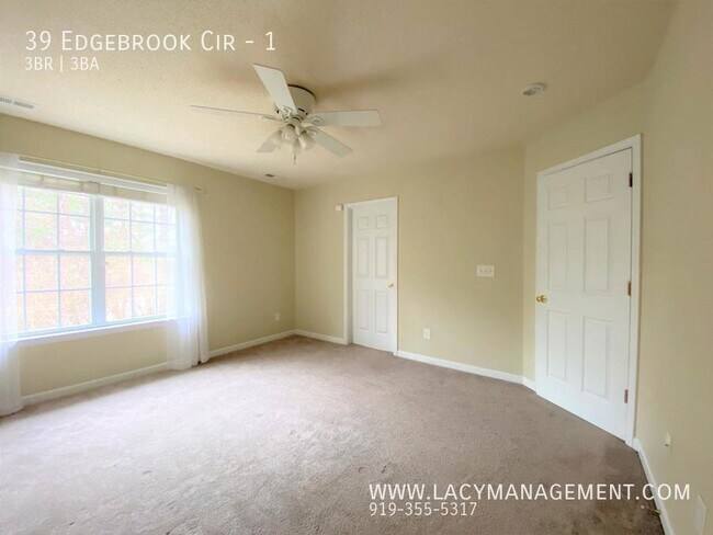 Building Photo - 39 Edgebrook Cir