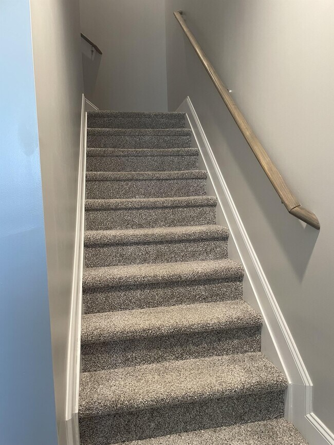 Building Photo - 1179 Commonwealth Cir