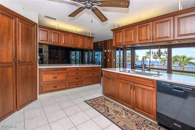 Building Photo - 15110 Anchorage Way