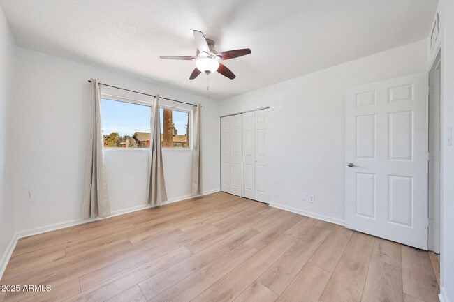 Building Photo - 8507 E Mariposa Dr