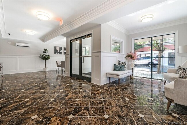 Building Photo - 101 Sheldrake Pl