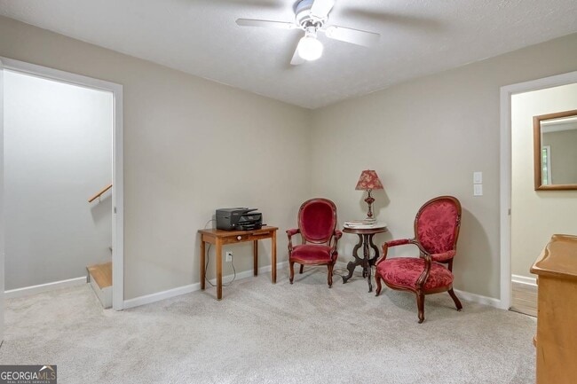 Building Photo - 428 Riverlake Ct