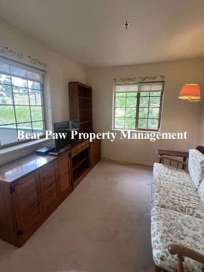Building Photo - New Lower Price on Two bedroom in Rocky Village 55+ Community!!