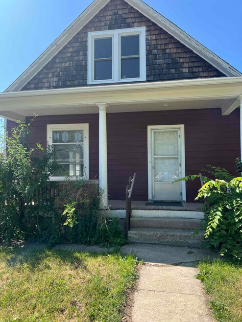 Building Photo - 1226 9th Ave S