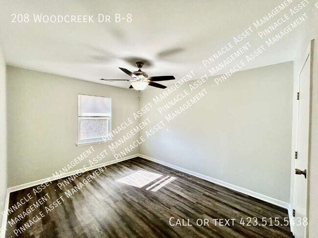Building Photo - 208 Woodcreek Rd