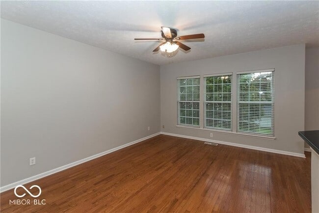 Building Photo - 11840 Harvard Ln