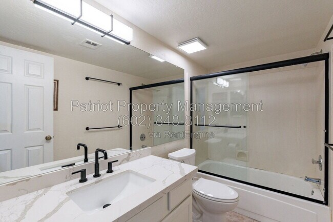Building Photo - 17148 E Salida Dr