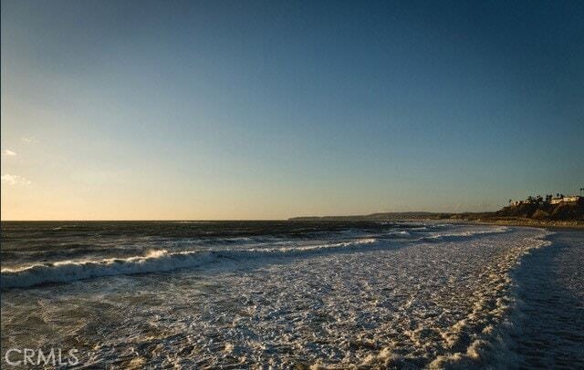 Building Photo - 75 Marbella