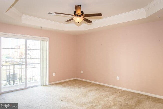 Building Photo - 23548 Hopewell Manor Terrace