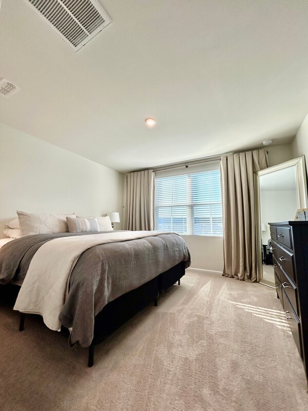 Building Photo - 6137 Cutwater Cir