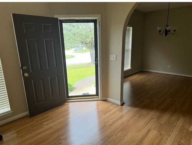 Building Photo - 6133 Letson Farms Dr