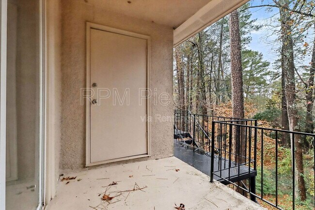 Building Photo - 2396 Lawrenceville Hwy