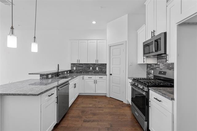 Building Photo - 6059 Rivendell Dr