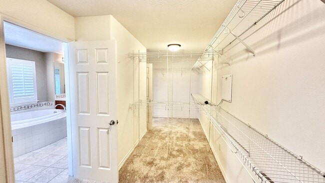 Building Photo - Wonderful Executive Style Two-Story Home in Beautiful Murrieta Oaks Community!