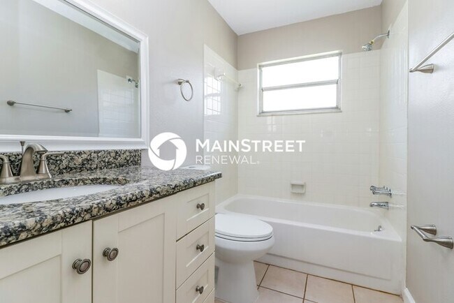 Building Photo - 3 Bedroom Pet-Friendly Home in New Port Richey, FL with Main Street Renewal