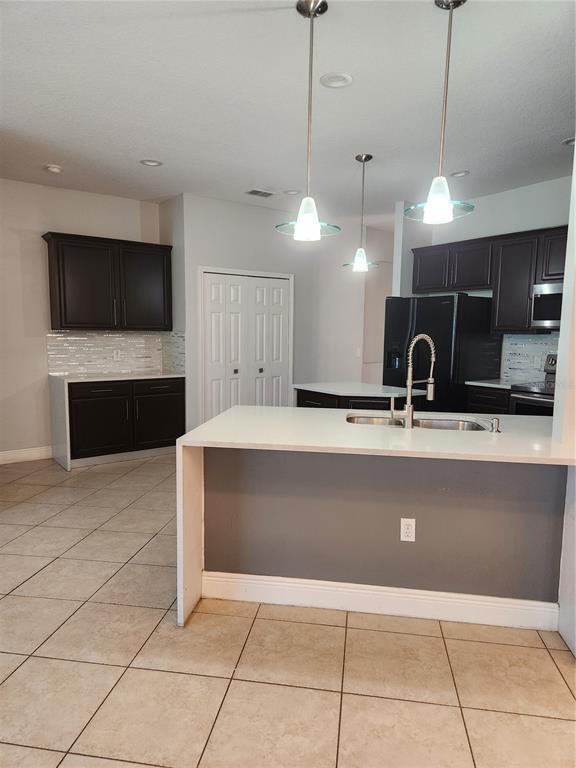 Building Photo - 3507 Sunset Isles Blvd