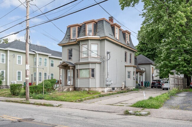 Building Photo - 360 Wilder St