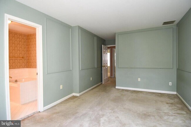 Building Photo - 16853 Capon Tree Ln