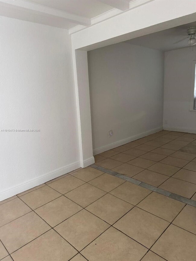 Building Photo - 1820 Funston St