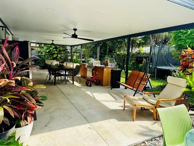 Building Photo - 8410 SW 201st St