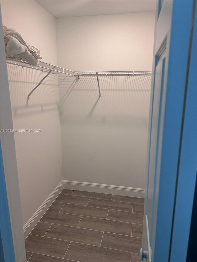 Building Photo - 2102 South St