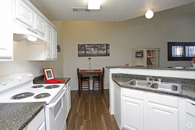 2BR,2BA - 1038SF - KITCHEN - Treymore at McKinney