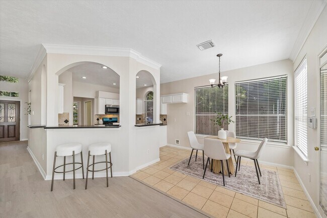 Building Photo - 1515 Brazos Gate Dr