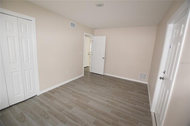 Building Photo - 1214 E Muriel St