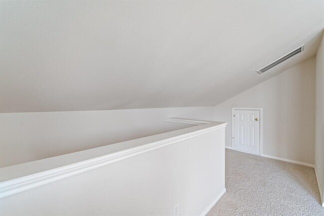 Building Photo - 13738 Sherburn Manor Dr