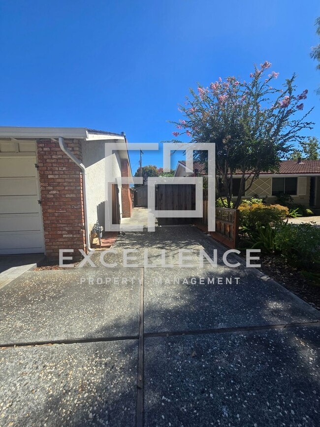 Building Photo - 1612 Trona Way