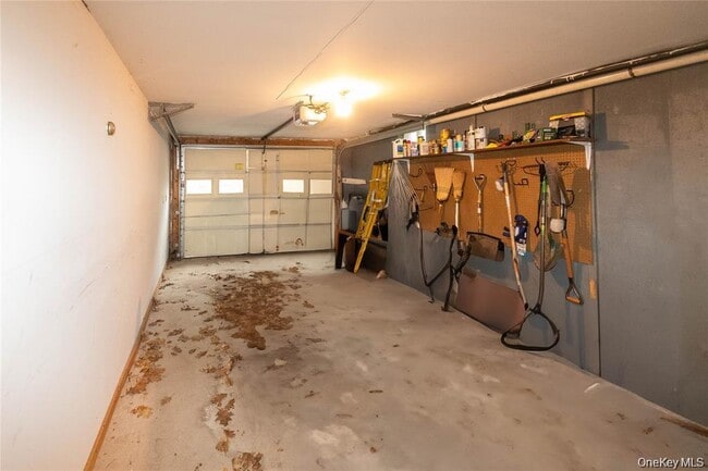 Building Photo - 114 Wagners Rd