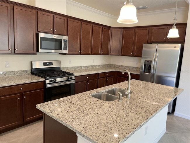 Building Photo - 5127 Tobermory Way