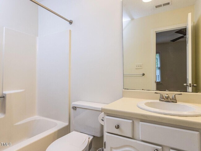 Building Photo - 4646 Fawnbrook Cir