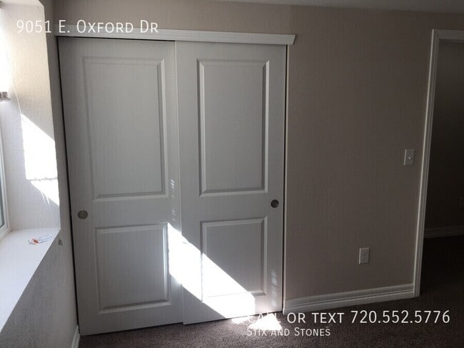 Building Photo - 9051 E Oxford Dr