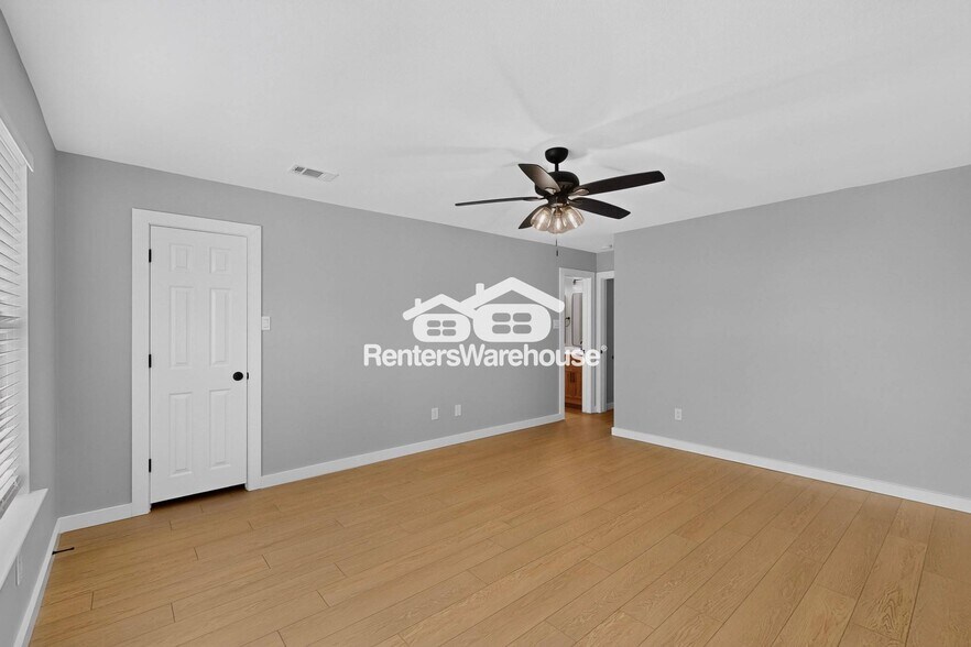 Building Photo - 2616 Mountain View Dr