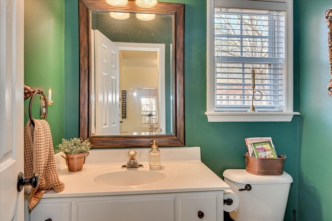 Building Photo - 4441 McManus Ct