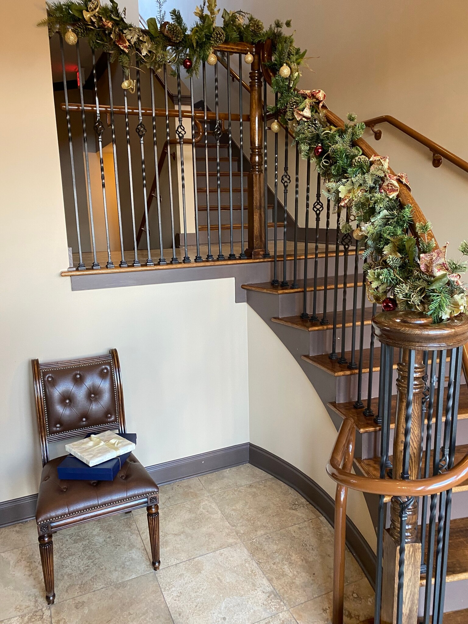 Building Photo - 445 W Blount Ave