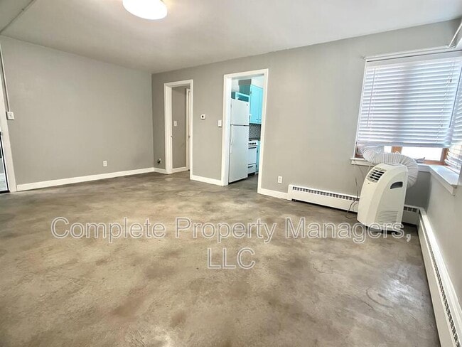 Building Photo - 424 Bridge Ave