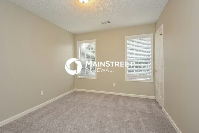 Building Photo - 4 Bedroom Pet-Friendly Home in SNELLVILLE, GA with Main Street Renewal
