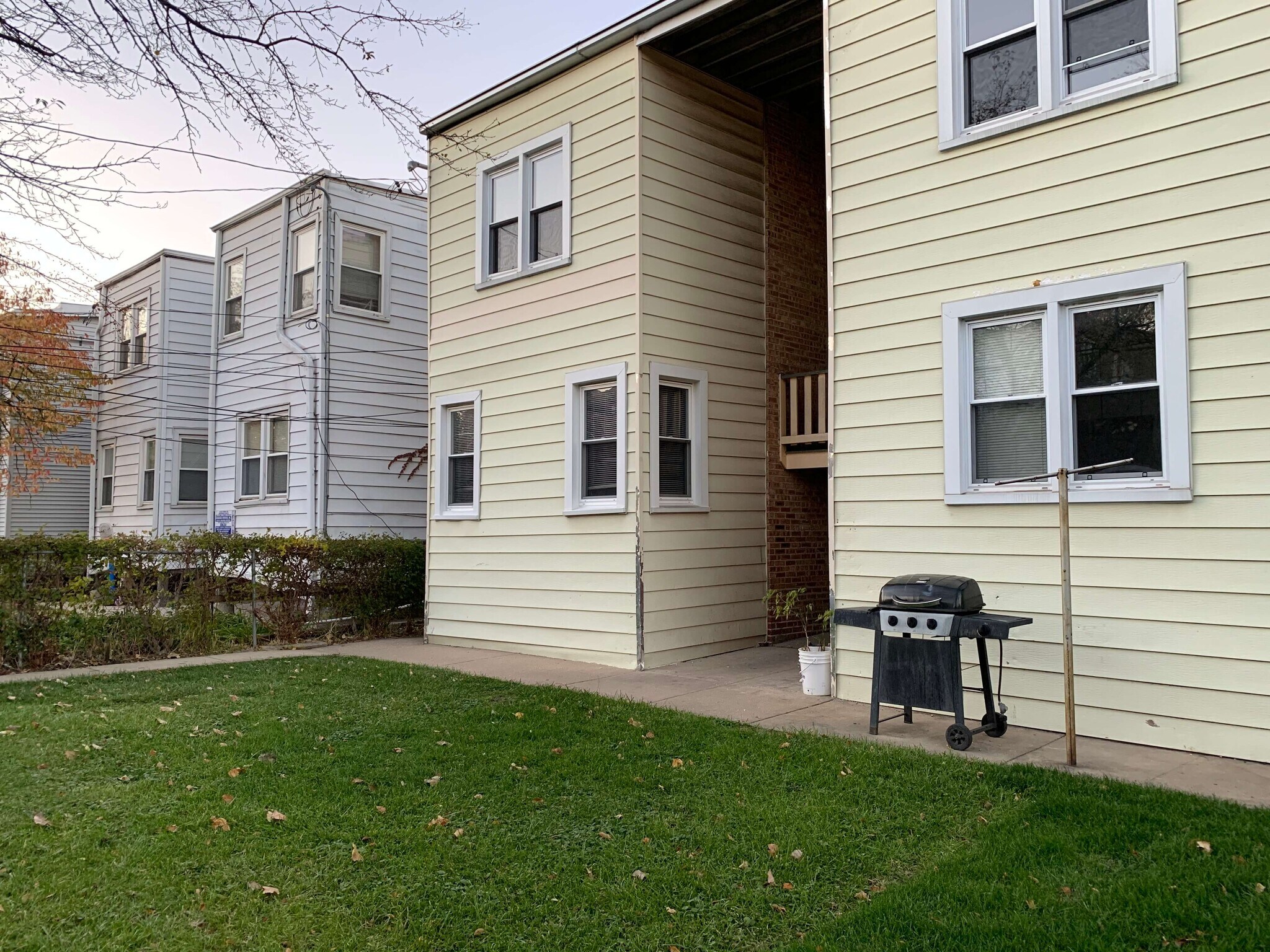 Building Photo - 4915 Hull St