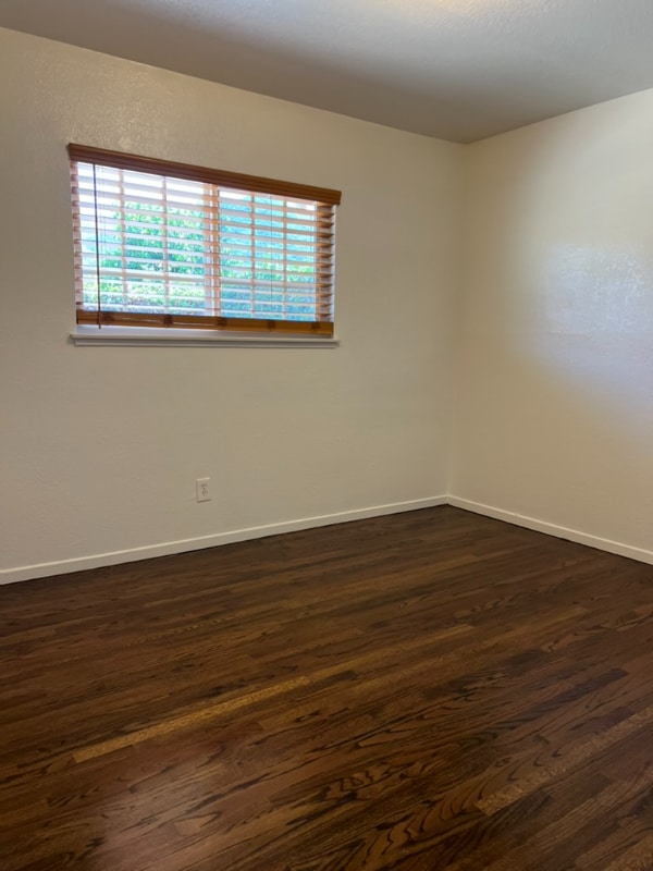 Building Photo - 908 W Loquat Ct