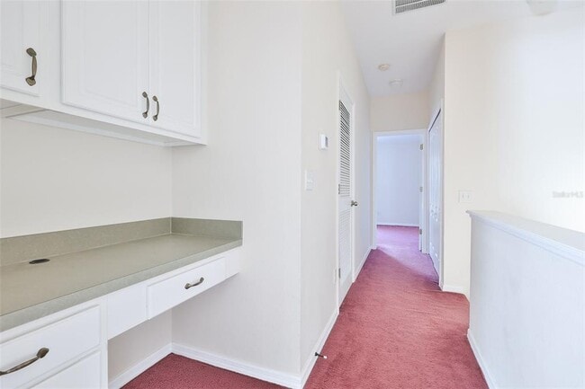 Building Photo - 15843 Fishhawk View Dr