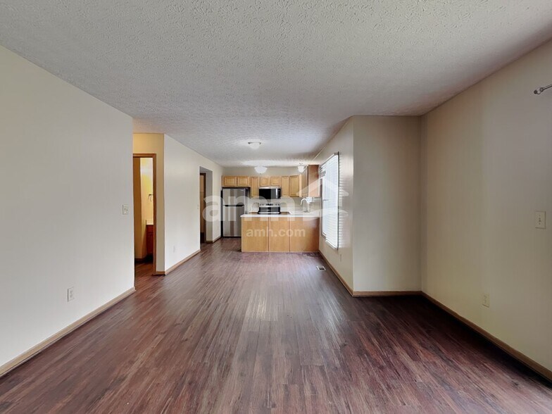 Building Photo - 2356 Maribeth Pl