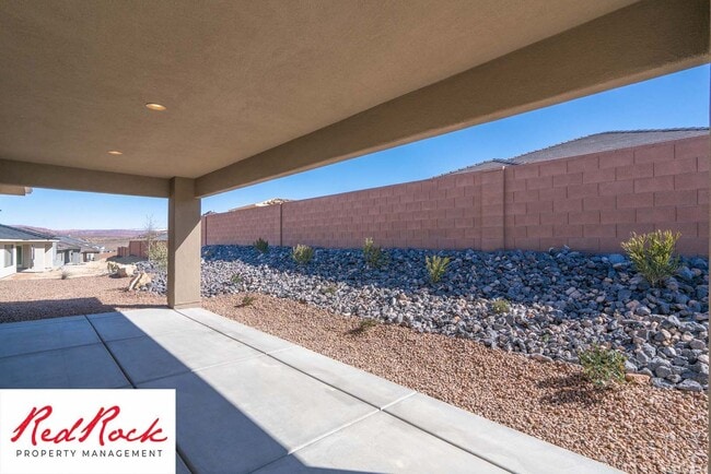 Building Photo - Come Live in the Desirable Sage Canyon Neighborhood!