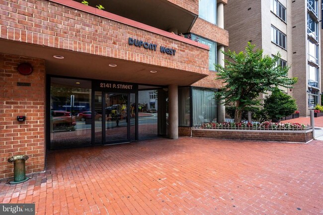Building Photo - 2141 P St NW