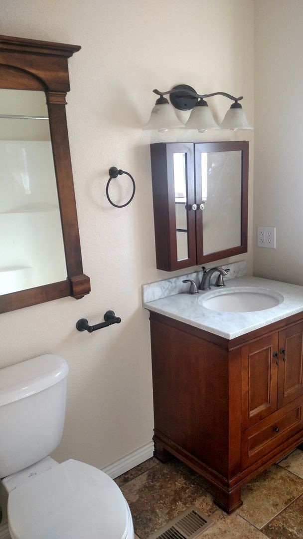 Building Photo - 1 Bedroom 1 Bathroom House For Rent