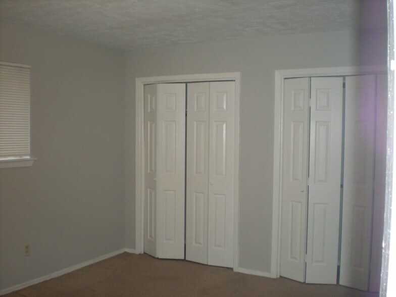 Building Photo - 5306 Prairie Ridge Rd