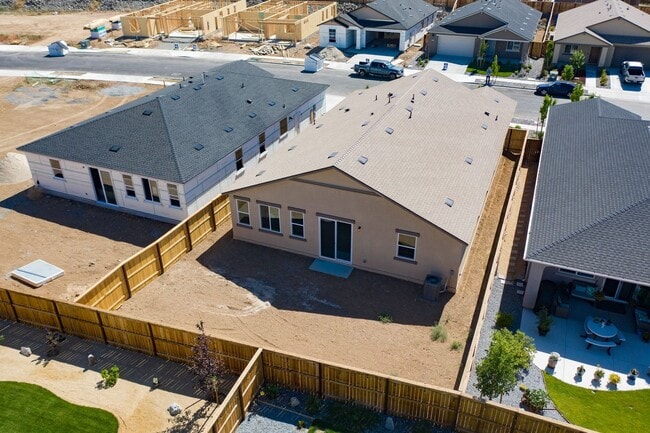 Building Photo - Newly constructed home in Golden Valley, 4...