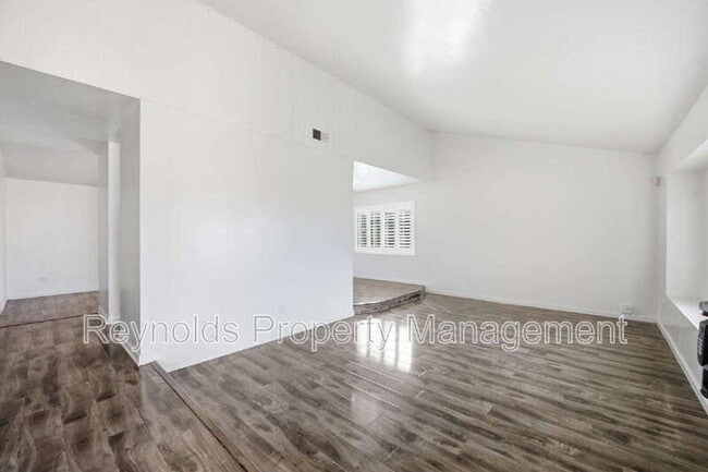 Building Photo - 3727 Byrd St